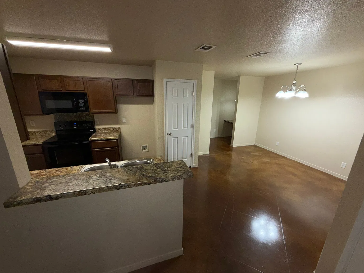 516 Kacie Drive — Photo 4