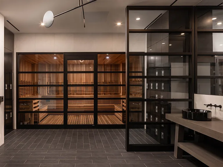 57 Spadina Ave — Photo 26