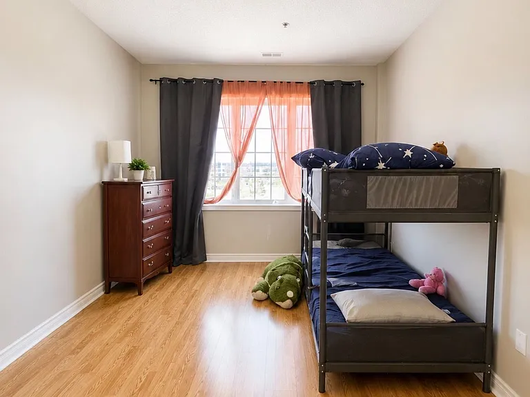 9421 Jane St #223 — Photo 8