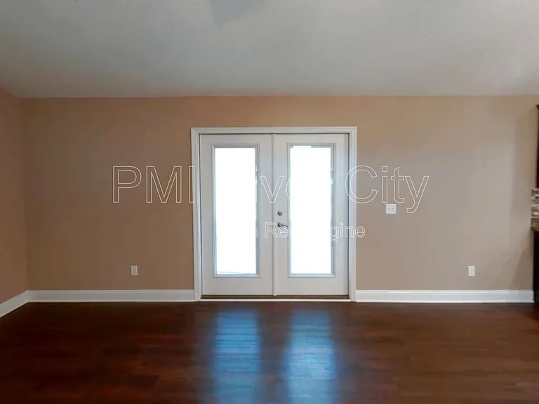 53671 Carrington Dr — Photo 15