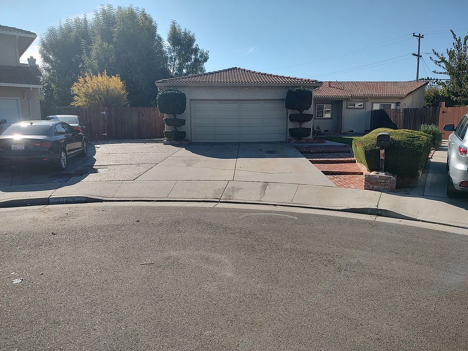 1st image of 5581 Dunsburry Ct