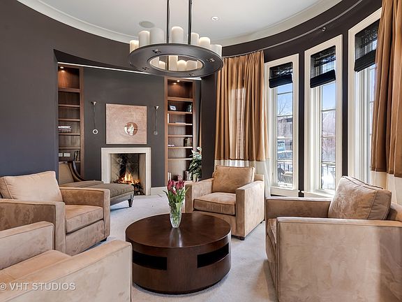 4th image of 3105 N Wolcott Ave