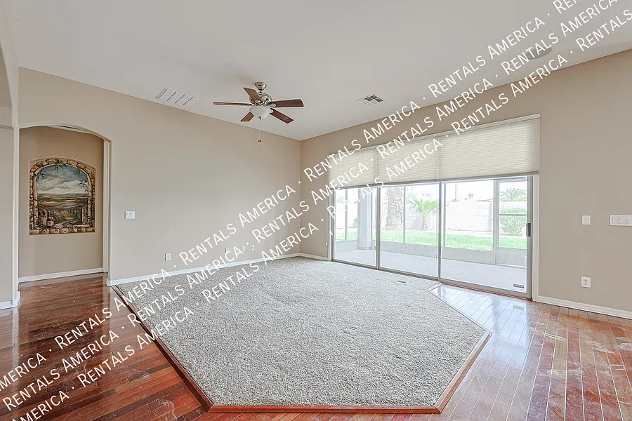 14712 W Edgemont Ave