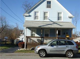 47 Warren St, New London, CT 06320