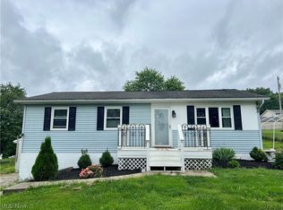 3815 Mona Dr, Zanesville, OH 43701