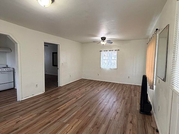 4th image of 225 Morgan Avenue