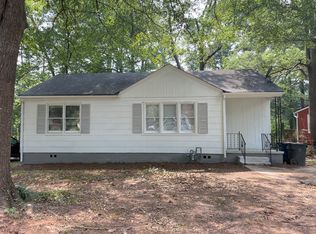 3181 Delowe Dr, East Pt, GA