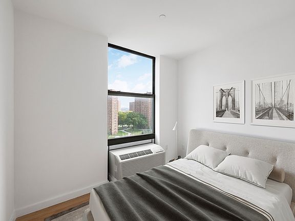 4th image of 300 E 120th St #7A