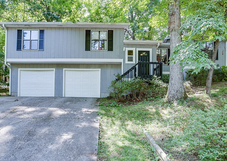 1st image of 91 Geraldine Dr SE
