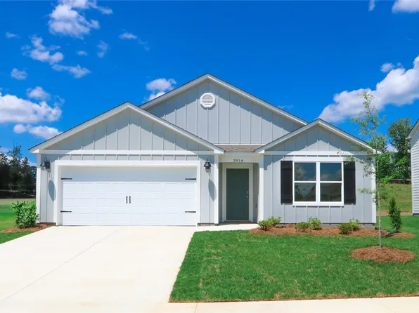 3914 Water Lily Ln, Northport, AL 35473