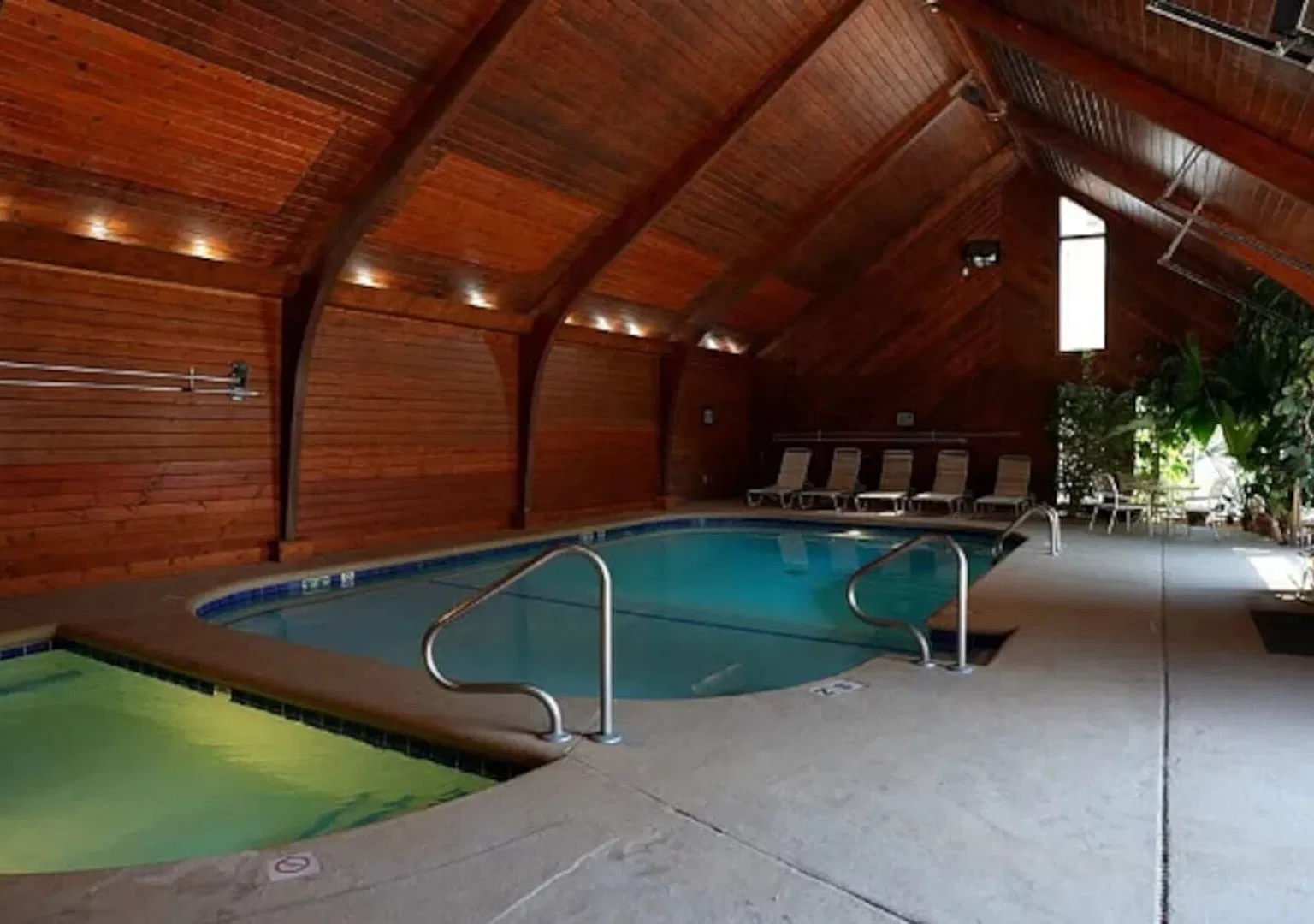 The Penthouse Paradise - Next to Margaritaville - 21MM - Boat Slip — Photo 2