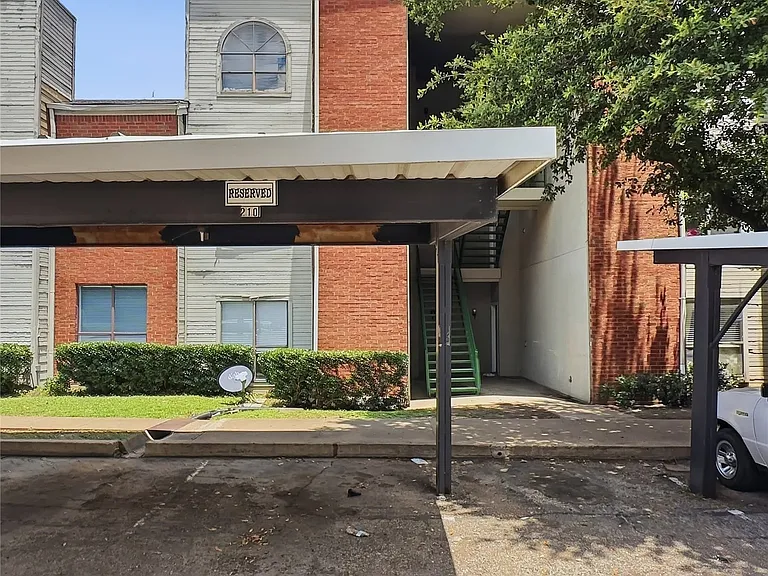 7126 Holly Hill Dr #210 — Photo 25