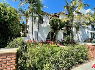 854 4th St #F, Santa Monica, CA 90403