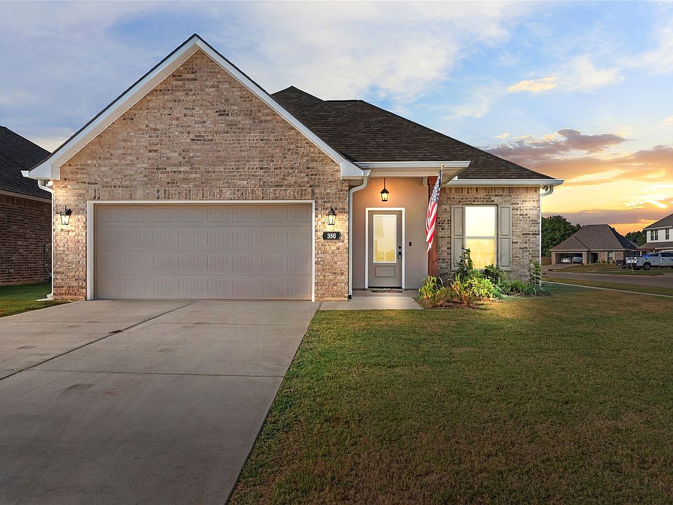 1st image of 350 Hendry Dr
