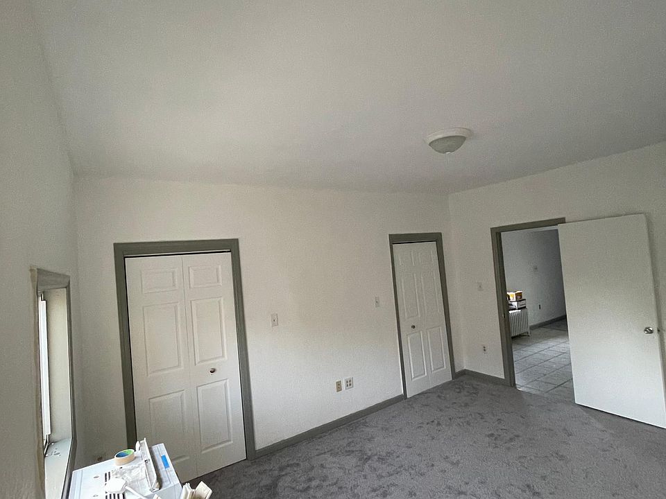 2nd image of 2101 Spring St #1A
