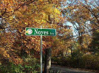 3 Noyes Ave, Mattapoisett, MA 02739