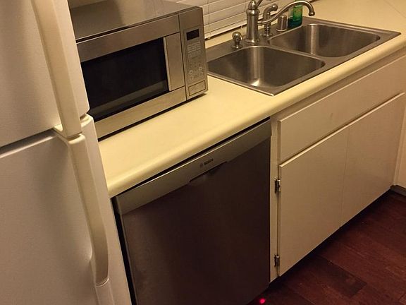 5th image of 26701 Quail Crk APT 161