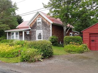 9507 Savage Rd, Holland, NY 14080