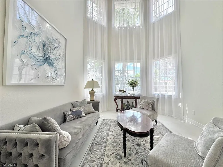12667 Biscayne Ct — Photo 7