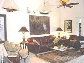 5th image of 3687 Doral St