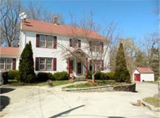 25 Harding Ct, Southbridge, MA 01550