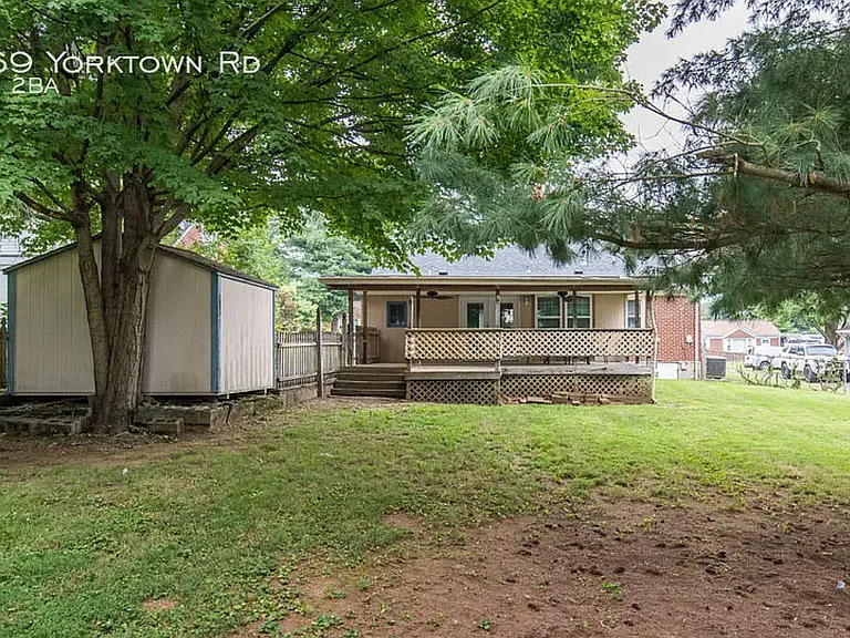 1769 Yorktown Rd — Photo 6