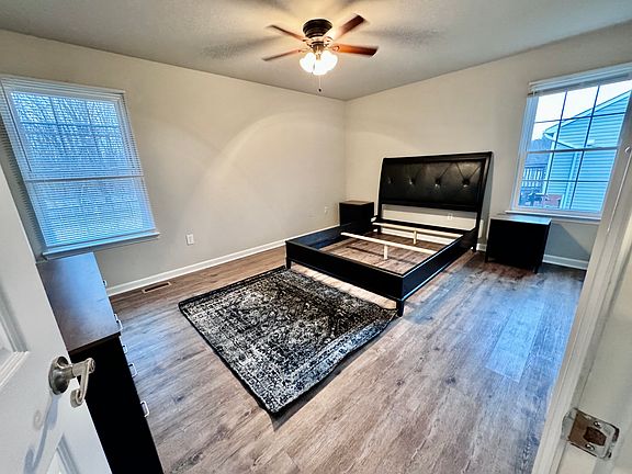 2nd image of 6108 Taverneer Ln #5