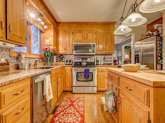 4th image of 4459 Brentwood Ct