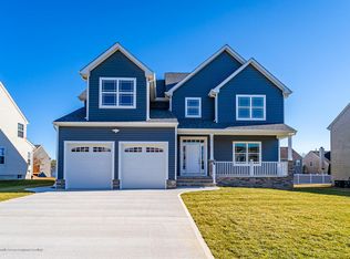 16 Heather Way, Barnegat, NJ 08005