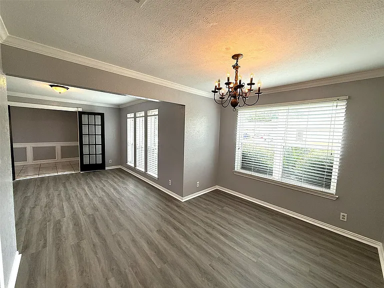 11611 Stone Bridge Dr — Photo 9