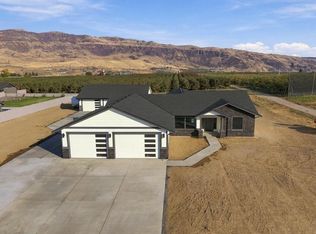 583 S Webb Ave, East Wenatchee, WA 98802