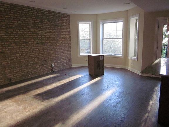 3rd image of 5436 N Winthrop Ave APT 3N