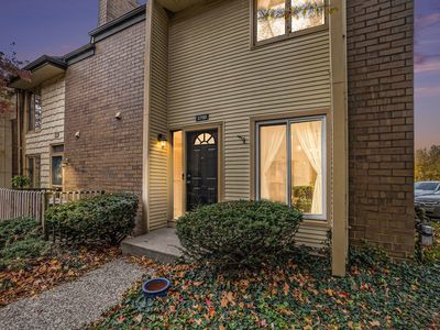 2700 Birchcrest Dr SE, Grand Rapids, MI, 49506