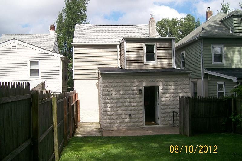 2nd image of 131 S Delmorr Ave