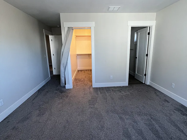 1185 Abigail Ln #A — Photo 23