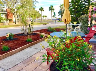 3125 Dupont St S, Gulfport, FL 33707