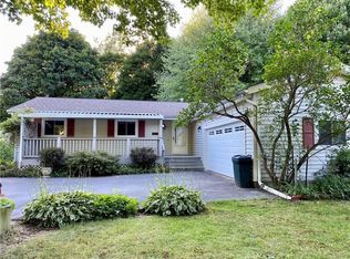 7215 Poore Rd, North Kingsville, OH 44030