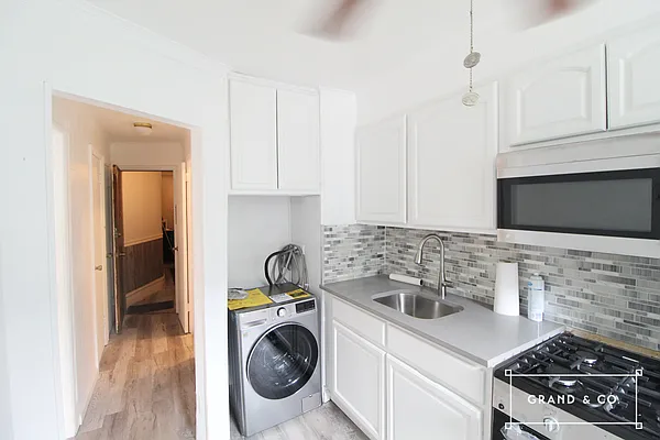 Rented by Grand & Co. | media 19