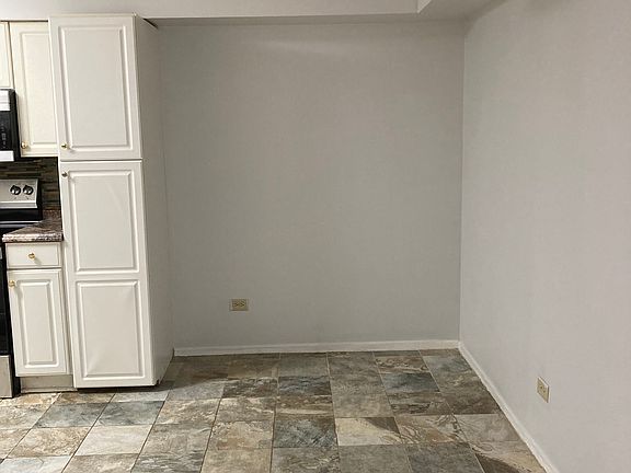 2nd image of 929 Buccaneer Dr #20-01