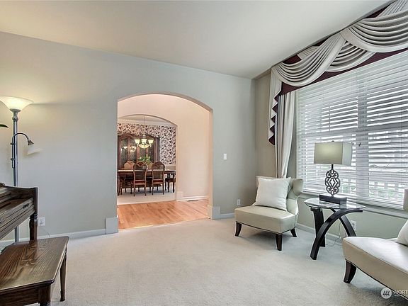 5th image of 1803 Mariner Circle NE