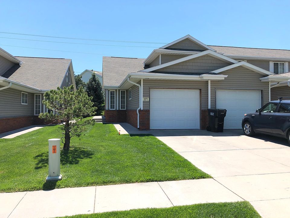 1st image of 2271 Surfside Dr