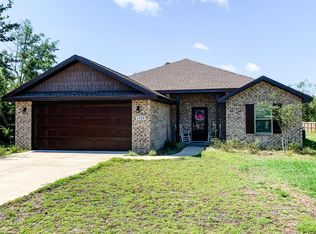 3326 New Church Rd, Southport, FL 32409