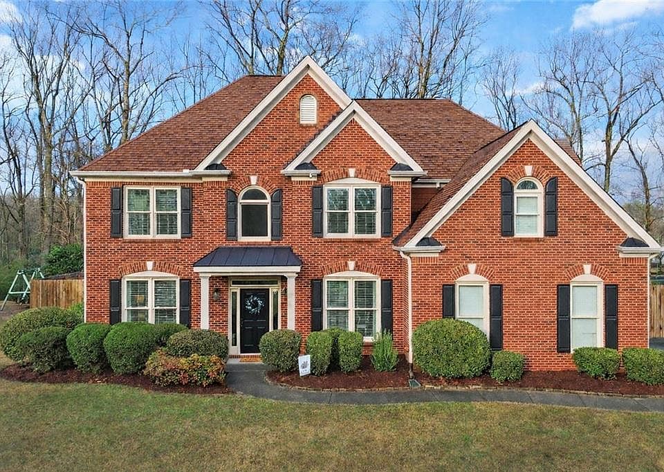 1st image of 645 Summerwind Way