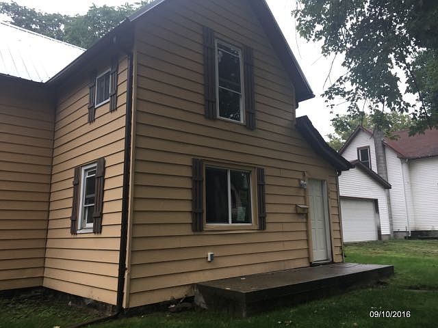 1st image of 405 W Wilden Ave