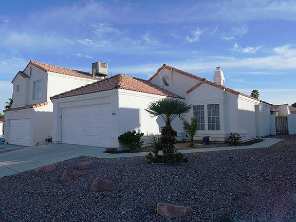 2nd image of 8221 James Grayson Dr
