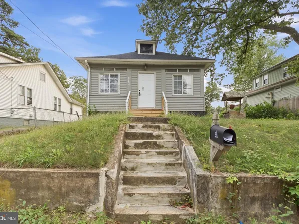 542 Berlin Rd, Clementon, NJ 08021