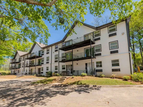 Modern Living in the Heart of Northlake