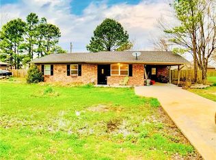508 Steele Ct, Gentry, AR 72734