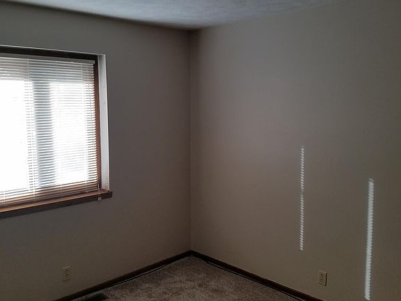 5th image of 5805 N 129th St