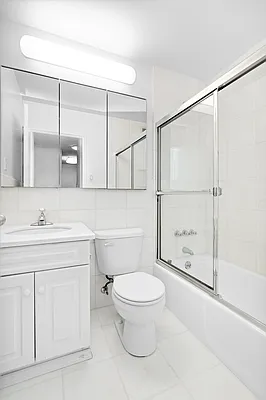 Rented by Bond New York | media 20